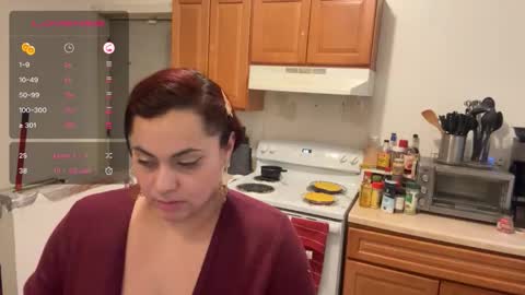 spanishcouple4255 online show from November 25, 9:04 pm