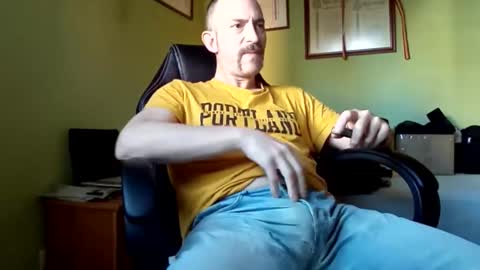 Snapshot of spanishharddick chatting on December 14, 2:42 pm Manu online show from December 14, 2:42 pm
