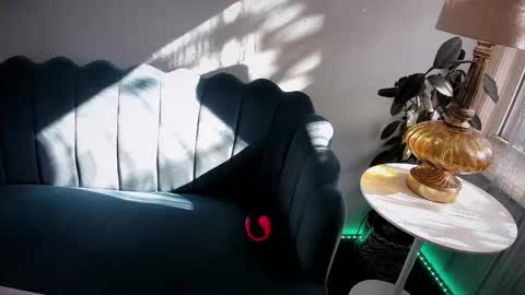 Snapshot of spankamber chatting on March 8, 10:57 pm AmberSpanks online show from March 8, 10:57 pm