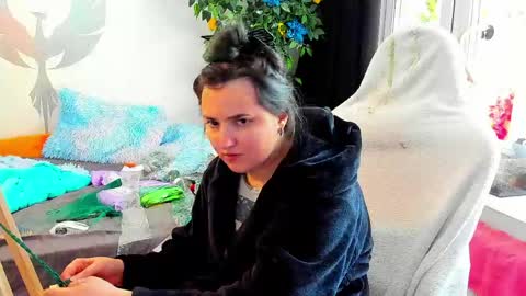 Snapshot of spanking_girls chatting on May 6, 12:21 pm Evgenia online show from May 6, 12:21 pm