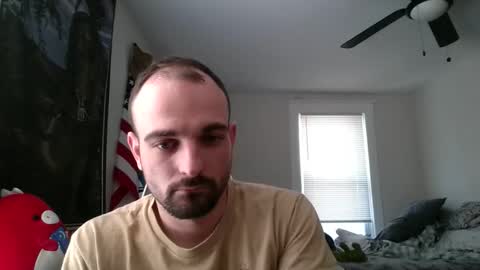 Snapshot of spark3654 chatting on April 1, 5:32 pm Bry online show from April 1, 5:32 pm