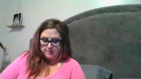 Snapshot of sparklelove69 chatting on November 8, 9:57 pm Scottietee online show from November 8, 9:57 pm