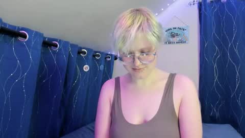 Atticus Pendragon online show from February 11, 3:33 am