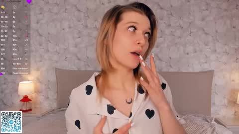 Snapshot of sparkly_k chatting on March 13, 6:20 am Kate online show from March 13, 6:20 am