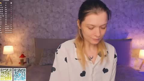 Kate online show from May 30, 7:49 am