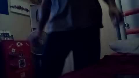 Snapshot of sparkyspeedway chatting on September 19, 12:12 am sparkyspeedway online show from September 19, 12:12 am