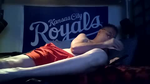 Snapshot of sparkyspeedway chatting on October 14, 2:45 am sparkyspeedway online show from October 14, 2:45 am