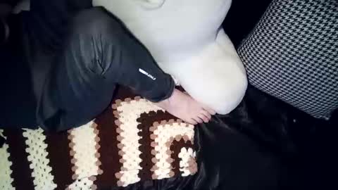 Snapshot of sparkyspeedway chatting on November 13, 5:06 am sparkyspeedway online show from November 13, 5:06 am