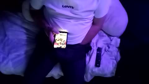 Snapshot of sparkyspeedway chatting on November 23, 3:39 am sparkyspeedway online show from November 23, 3:39 am