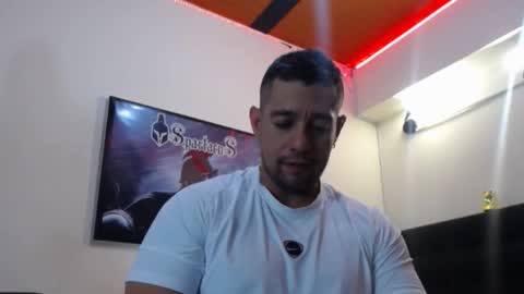     online show from November 7, 6:46 am