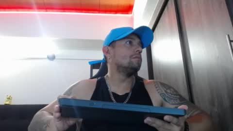     online show from June 3, 5:10 am
