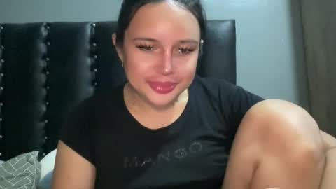 Snapshot of specialgirlxxx chatting on May 22, 12:00 pm specialgirlxxx online show from May 22, 12:00 pm