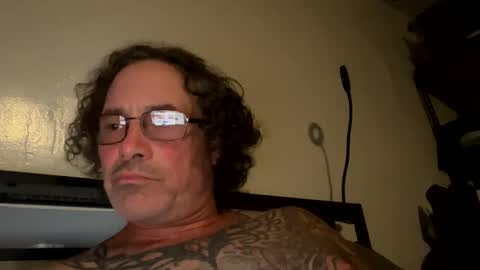 specter1972 online show from March 18, 1:31 am