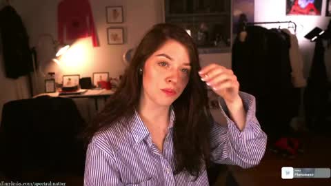 Snapshot of spectralmatter chatting on April 9, 1:16 am m online show from April 9, 1:16 am