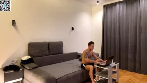 Alex online show from October 1, 8:26 pm