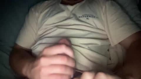 Snapshot of speter1999 chatting on October 31, 6:47 am jewls online show from October 31, 6:47 am