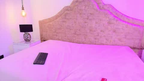 sphere_01 online show from November 10, 4:11 am