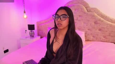 sphere_01 online show from January 18, 11:30 pm