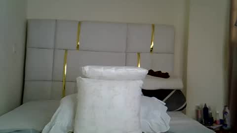 Snapshot of spice_lovy chatting on June 5, 7:25 am blackqueen online show from June 5, 7:25 am