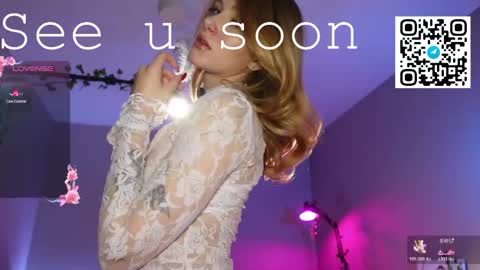 Snapshot of spicejessy chatting on April 1, 1:52 pm your sweet Jessy online show from April 1, 1:52 pm