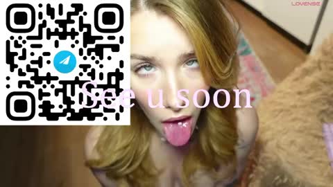 Snapshot of spicejessy chatting on June 1, 7:54 am your sweet Jessy online show from June 1, 7:54 am