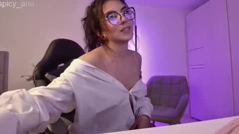Snapshot of spicy_ana chatting on July 28, 8:52 pm spicy_ana online show from July 28, 8:52 pm