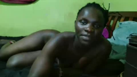 Snapshot of spicy_bella69 chatting on May 27, 6:21 am spicy_bella69 online show from May 27, 6:21 am