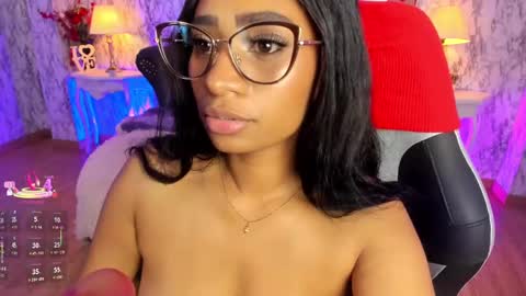 Snapshot of spicyamelia chatting on February 19, 4:22 pm Amelia GTM-5 817 IG Spicychoco am online show from February 19, 4:22 pm