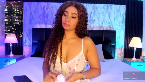 Snapshot of spicyamelia chatting on September 10, 12:27 pm Amelia GTM-5 817 IG Spicychoco am online show from September 10, 12:27 pm