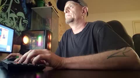 SpicyFox420 online show from October 8, 10:35 am