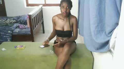 Snapshot of spicysashaa chatting on September 20, 2:07 pm spicysashaa online show from September 20, 2:07 pm