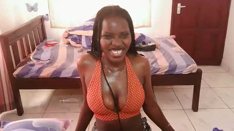 Snapshot of spicysashaa chatting on September 27, 9:47 am spicysashaa online show from September 27, 9:47 am