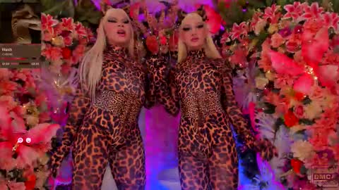 Snapshot of spicysluts chatting on March 15, 5:46 am Alison Sharon online show from March 15, 5:46 am