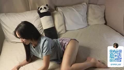 Tipsy online show from October 17, 5:48 pm