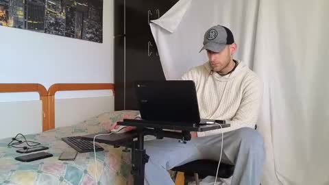 Snapshot of spider_0090 chatting on February 14, 3:36 pm Marco. When Im offline you can view premium content in bio online show from February 14, 3:36 pm