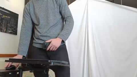 Snapshot of spider_0090 chatting on March 6, 8:19 am Marco. When Im offline you can view premium content in bio online show from March 6, 8:19 am