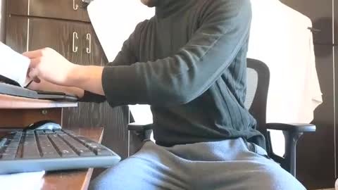 Marco. When Im offline you can view premium content in bio online show from November 14, 9:41 am