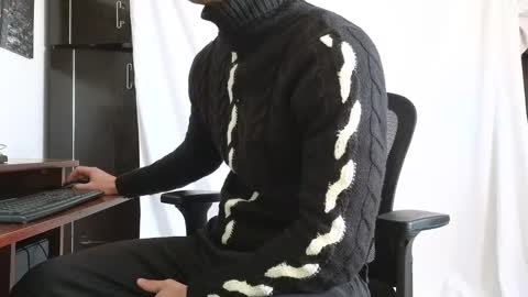 Marco. When Im offline you can view premium content in bio online show from November 27, 10:06 am