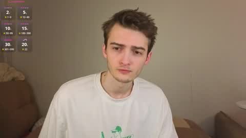 Snapshot of spider___man chatting on February 24, 3:54 pm Spidey online show from February 24, 3:54 pm