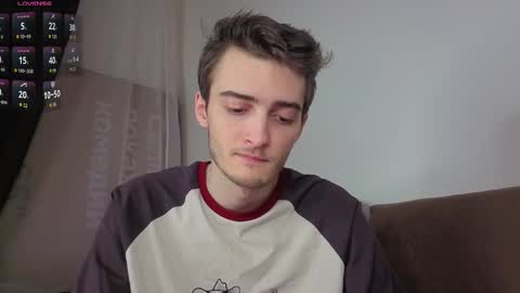 Snapshot of spider___man chatting on February 28, 5:03 pm Spidey online show from February 28, 5:03 pm