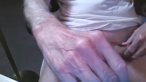 Snapshot of spidey102 chatting on March 2, 3:45 am spidey102 online show from March 2, 3:45 am