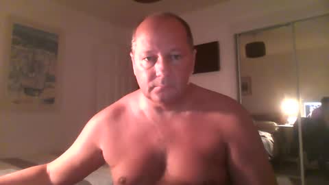 Snapshot of spidey1051a chatting on December 5, 6:54 am spidey1051a online show from December 5, 6:54 am