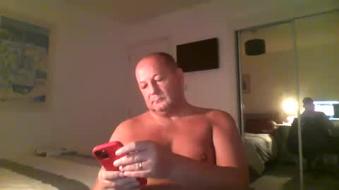 Snapshot of spidey1051a chatting on December 21, 9:01 am spidey1051a online show from December 21, 9:01 am