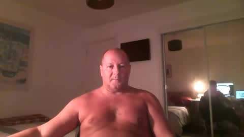 Snapshot of spidey1051a chatting on January 5, 2:41 pm spidey1051a online show from January 5, 2:41 pm