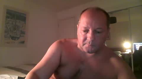 Snapshot of spidey1051a chatting on January 22, 9:02 am spidey1051a online show from January 22, 9:02 am