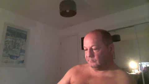 Snapshot of spidey1051a chatting on February 22, 9:23 am spidey1051a online show from February 22, 9:23 am