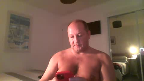 Snapshot of spidey1051a chatting on February 26, 12:47 pm spidey1051a online show from February 26, 12:47 pm