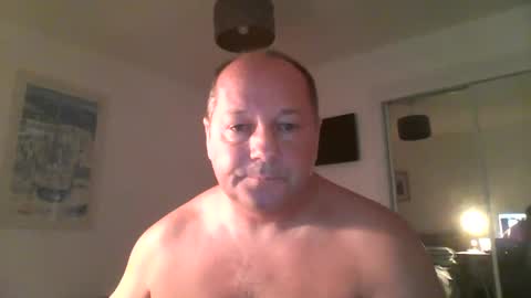 Snapshot of spidey1051a chatting on March 1, 9:07 am spidey1051a online show from March 1, 9:07 am