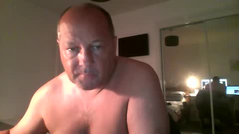 Snapshot of spidey1051a chatting on September 19, 6:48 am spidey1051a online show from September 19, 6:48 am