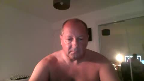 Snapshot of spidey1051a chatting on September 24, 2:31 pm spidey1051a online show from September 24, 2:31 pm